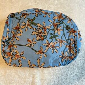 Baggu Medium Packing Cube in Orchid from Garden Flowers Large Packing Cube set